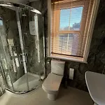 Elford House - 3*