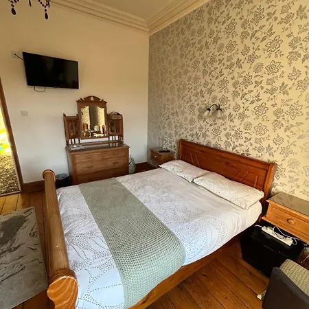 Elford House - בית הארחה 3*