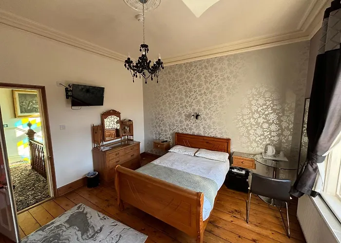 Guest house Elford House - 3*