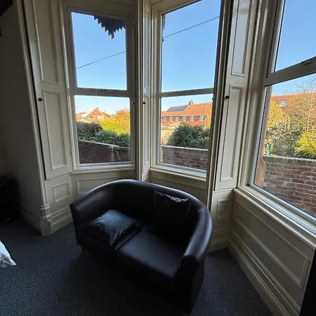 Elford House - 3* Уитби